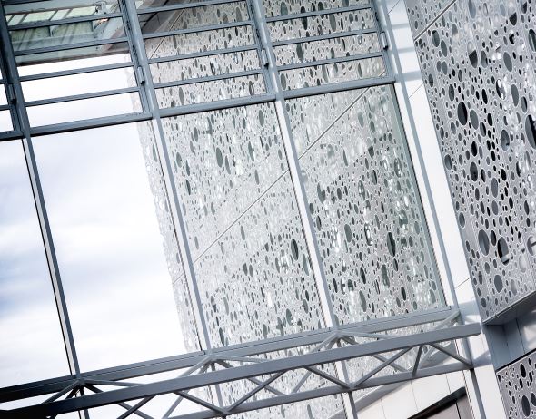 Geperforeerde gevelpanelen Docks Bruxsel